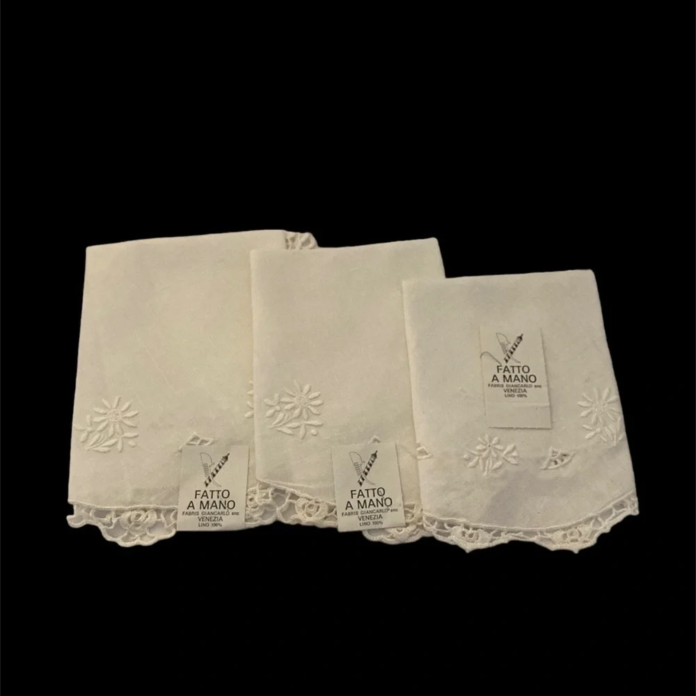 Italian Linen Table Top Cloth (3) Brand New